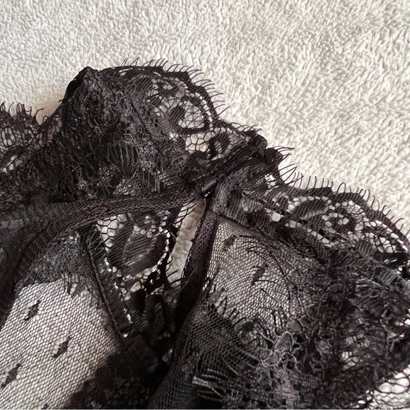 NWT Express Halter Lace Pieced Cutout Evening Cocktail Jumpsuit Solid Black - Picture 8 of 17